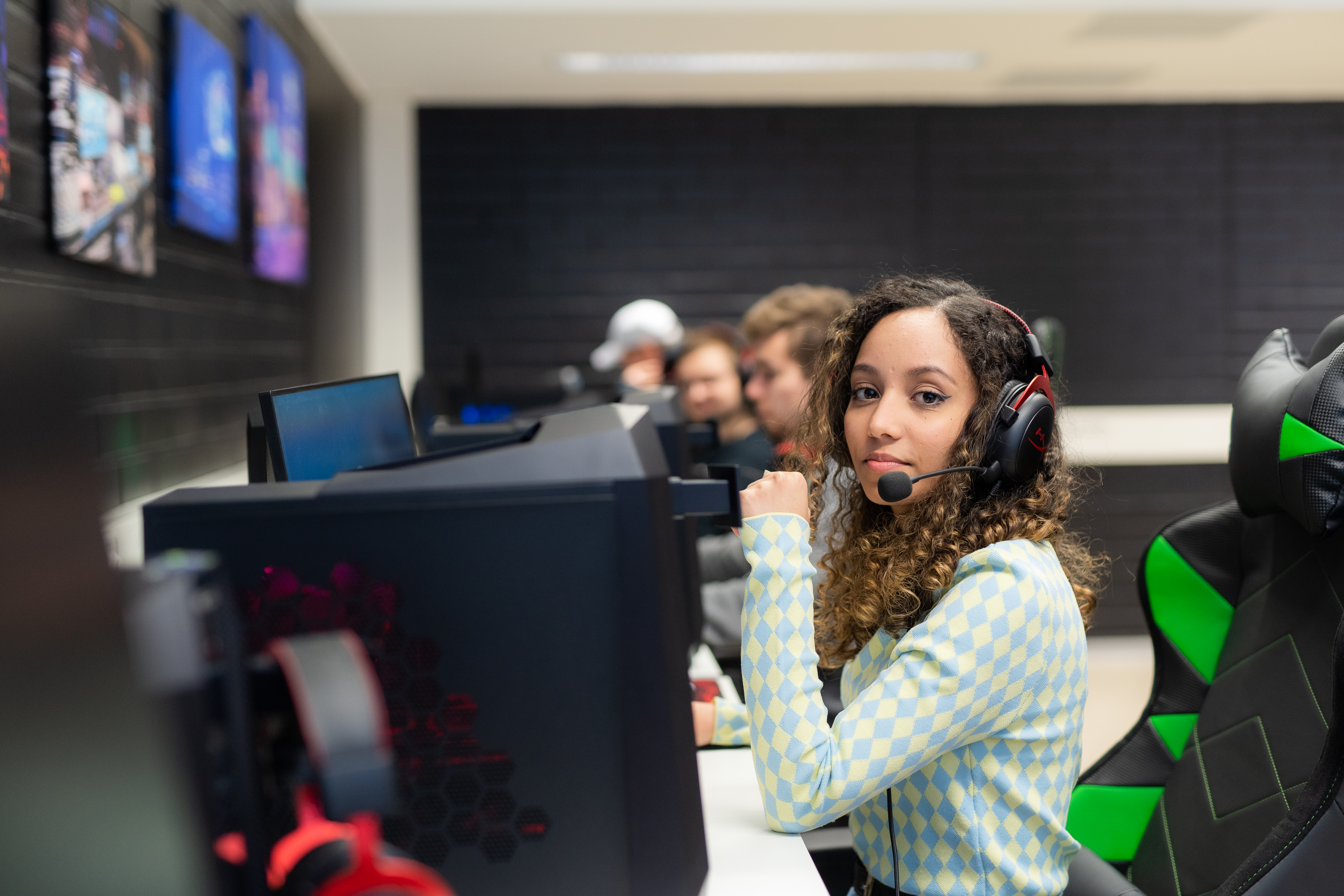 Course Image Esports Business Management 2024-2025
