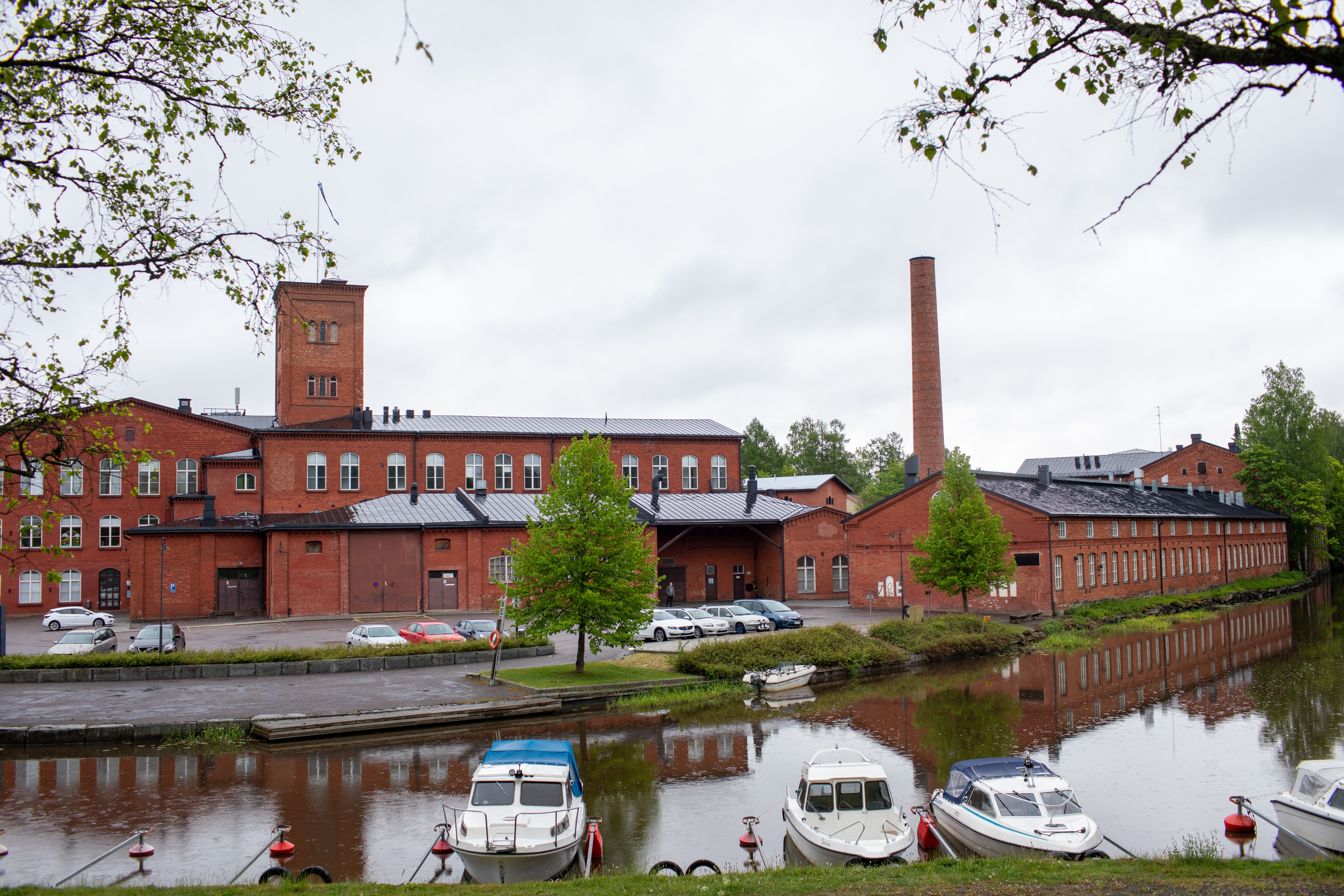 Course Image Finnish 4 KM00FM69-3005